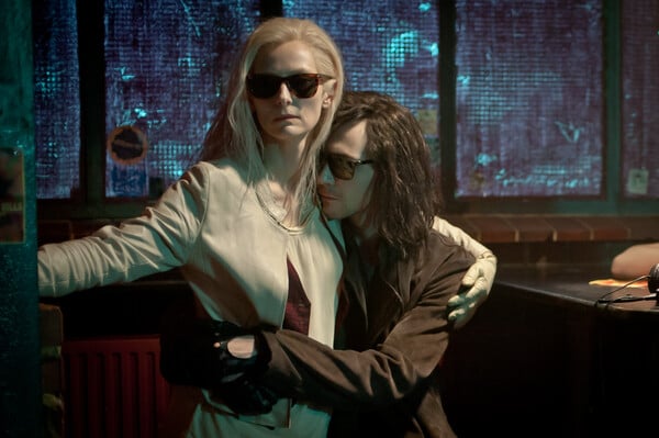 Tilda Swinton κάτω από την Ακρόπολη: Θερινό σινεμά στην ταράτσα του Onassis Ready