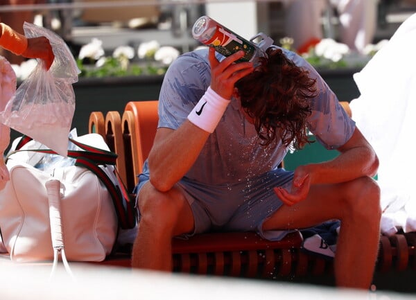 ROLAND GARROS JANNIK SINNER ΚΑΥΣΩΝΑ ΑΠΟΚΛΕΙΣΜΟ
