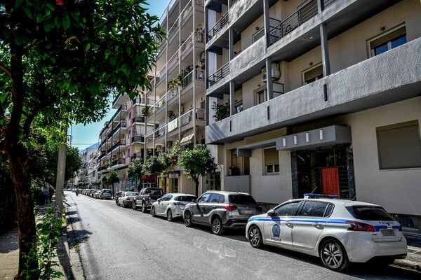 ΚΑΛΑΜΑΤΑ ΓΥΝΑΙΚΟΚΤΟΝΙΑ