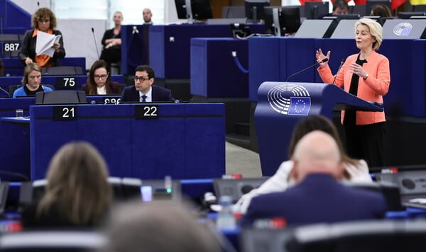 ΔΑΣΜΟΙ ΝΤΟΝΑΛΝΤ ΤΡΑΜΠ ΕΥΡΩΠΑΪΚΗ ΕΝΩΣΗ