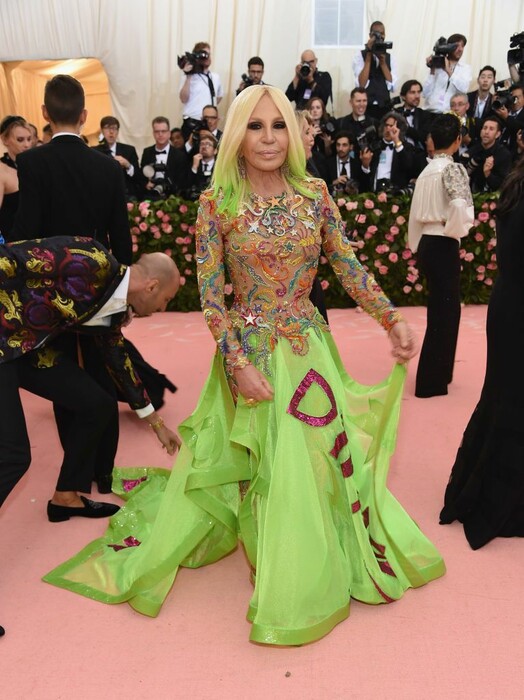 Met Gala 2019: Οι διάσημοι στο κόκκινο χαλί - Φέτος οι εμφανίσεις ήταν πιο εκκεντρικές από ποτέ