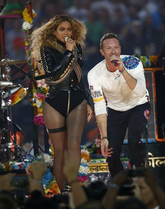 Η Beyonce έδωσε ένα επικό σόου στο χθεσινό Super Bowl!