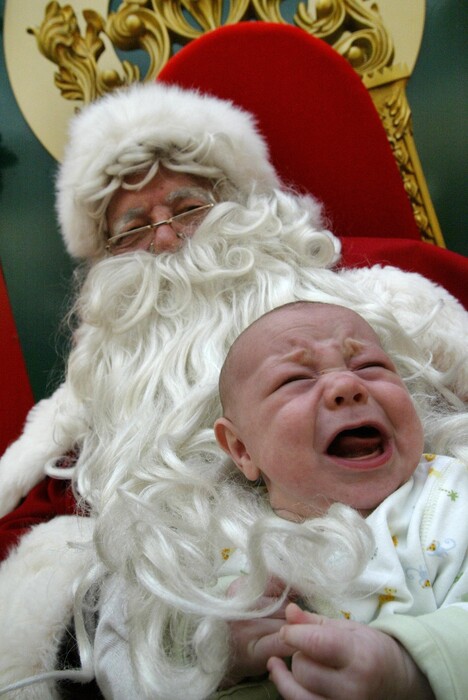 Santa Κλαίω!