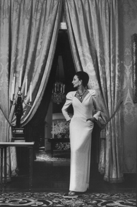 Jacqueline De Ribes: Μία μεγάλη έκθεση για ένα σημαντικό Fashion Icon