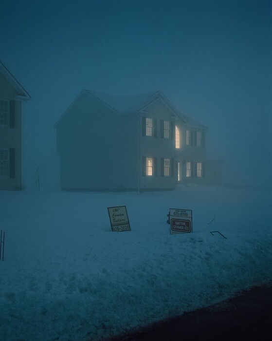 H χλωμή φωτιά του Todd Hido