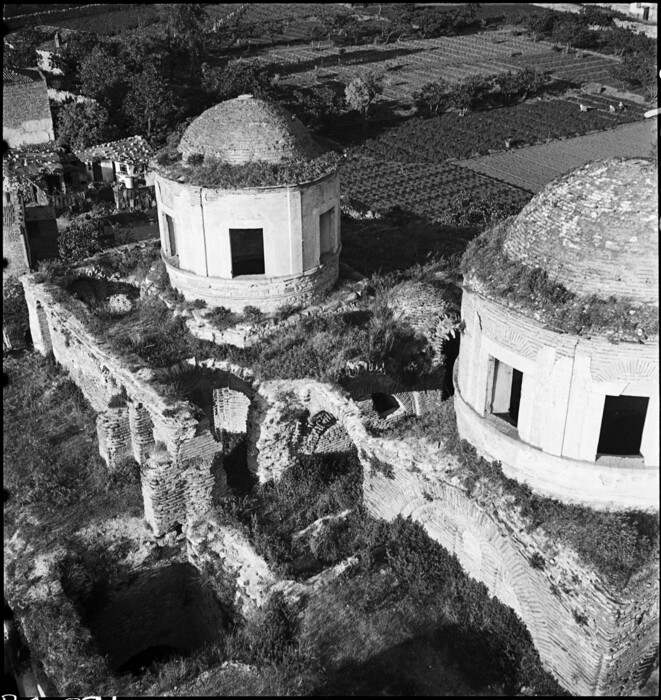 Η Βυζαντινή Κωνσταντινούπολη, 1930-1947