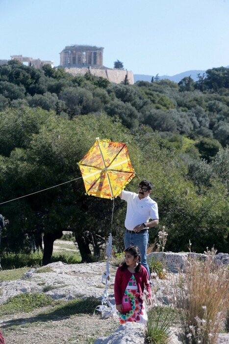 Οι Αθηναίοι έκαναν Κούλουμα στο λόφο του Φιλοπάππου