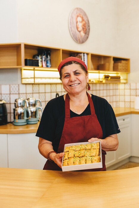 Η μαγείρισσα Feyrouz αφηγείται τη ζωή της στη LiFO
