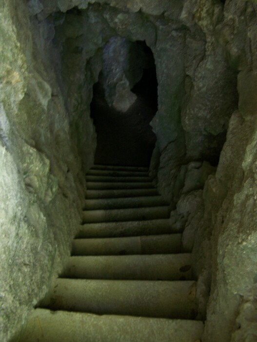 Ο «ανεστραμμένος πύργος» της Quinta da Regaleira: Ένα πηγάδι μύησης βγαλμένο από τους μύθους των Ναϊτών