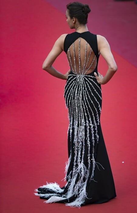 Κάννες: H επέλαση των μοντέλων, το φόρεμα της Bella Hadid και τα supermodels του φεστιβάλ