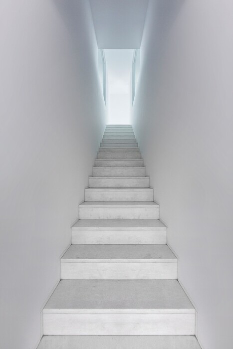 Το "Ασημένιο Σπίτι" στη Ζάκυνθο είναι αφιερωμένο στο μπλε του Yves Klein