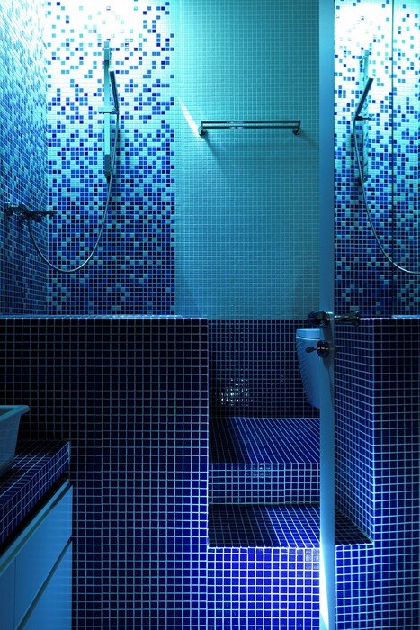 Αυτό το σπίτι στο Κεφαλάρι κρύβει design και χρώμα που δεν φαντάζεστε