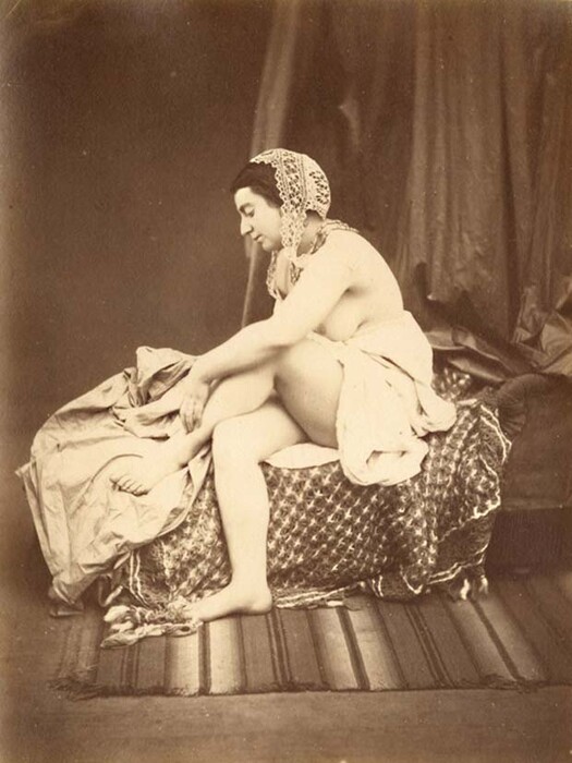 Η ιστορία της πορνείας μέσα από 150 χρόνια φωτογραφίας- ΝSFW