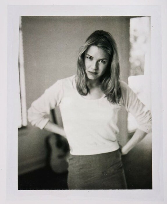 Τα πρώτα, δειλά βήματα των mega-stars σε polaroids του Gus Van Sant