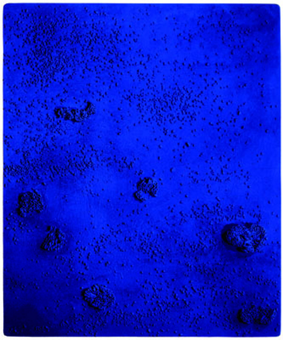 Yves Klein, ο άνθρωπος που ανακάλυψε ένα χρώμα