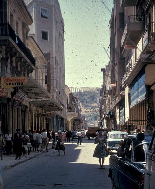 Η οδός Αιόλου τη δεκαετία του '60