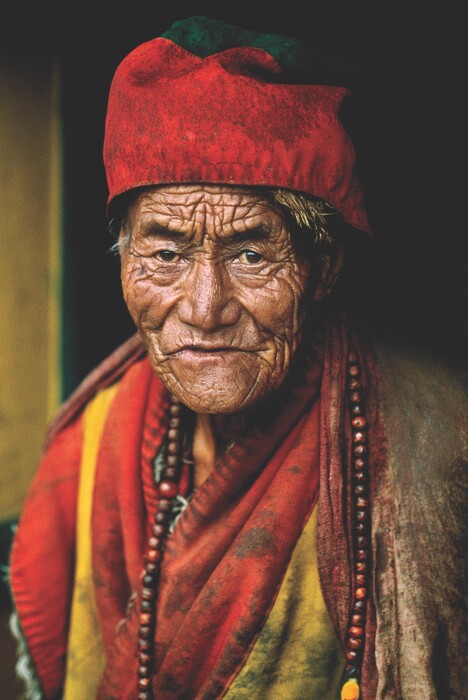 O Steve McCurry φωτογραφίζει τους ανθρώπους της Ανατολής