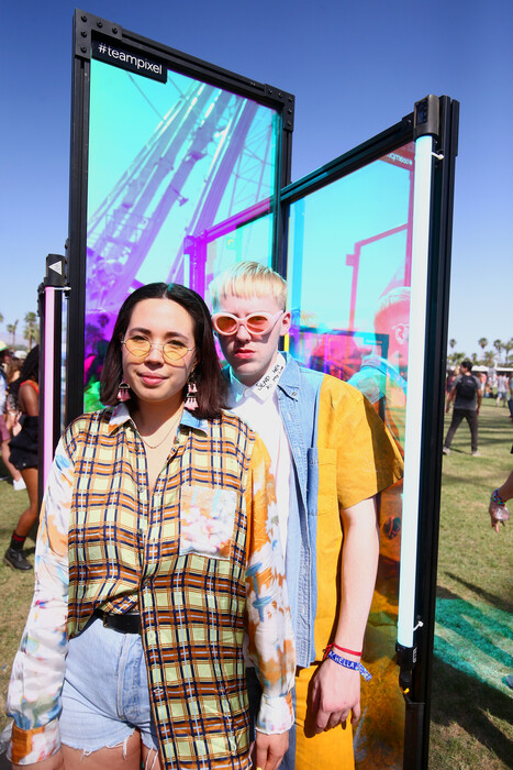 Κορίτσια και αγόρια του Coachella - Street style από το μεγάλο φεστιβάλ μουσικής στην Καλιφόρνια