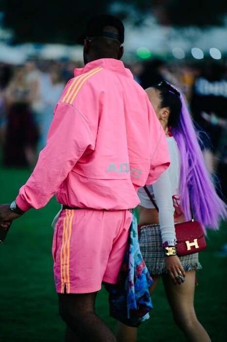 Κορίτσια και αγόρια του Coachella - Street style από το μεγάλο φεστιβάλ μουσικής στην Καλιφόρνια