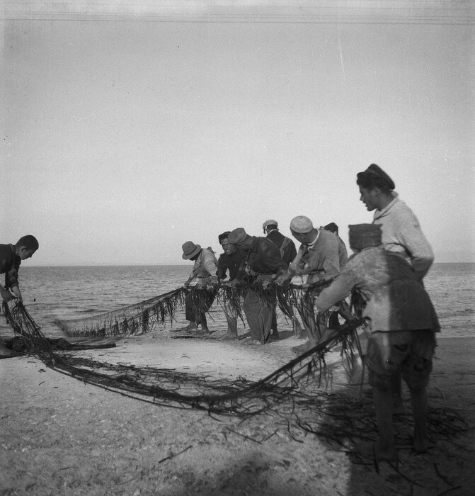 Το ανεκτίμητο φωτογραφικό αρχείο της Joan Leigh Fermor