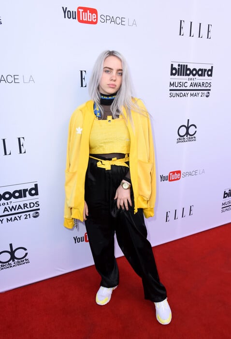 Το εκκεντρικό oversized στυλ της Billie Eilish