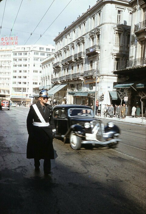 Αγνώριστοι κεντρικοί δρόμοι της Αθήνας το 1959