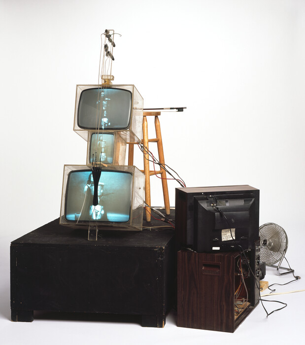 Το Σαν Φρανσίσκο αποτίνει φόρο τιμής στον Nam June Paik στη μεγαλύτερη αναδρομική που έγινε ποτέ