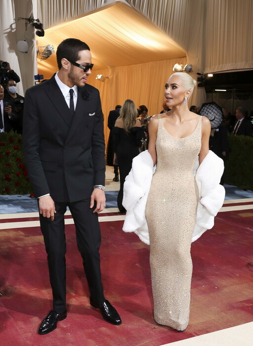 Why Experts Say Kim Kardashian Shouldn’t Have Worn Marilyn Monroe Dress at Met Gala