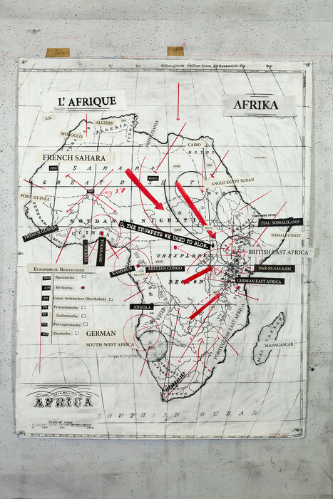 Ο William Kentridge στη μεγαλύτερη έκθεσή του στο Ηνωμένο Βασίλειο, που καλύπτει τα 40 χρόνια της καριέρας του