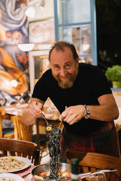 Στο νέο σπίτι της Trattoria Italia d'Onofrio για την πιο ωραία πέστο φιστίκι