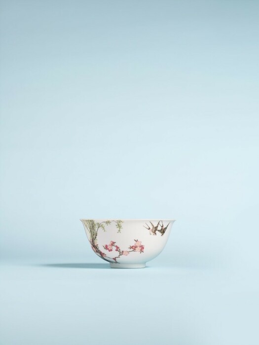 'Highly important' Chinese bowl fetches over million at auction