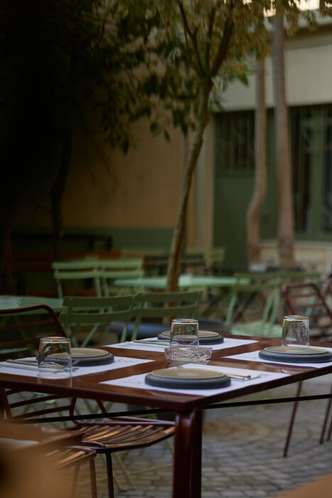 34 Athens: Η νέα πολύ καλά κρυμμένη αυλή του κέντρου