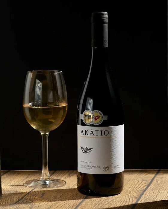 Χαρτοδιπλωμένος Winery: Το «ακάτιο» που ταξιδεύει τις αισθήσεις μας στο απόλυτο «ἦδος»