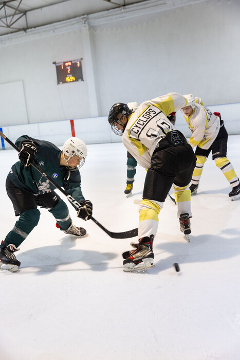 Το ice hockey στην Αθήνα είναι στην κυριολεξία το πιο κουλ πράγμα που είδαμε τελευταία