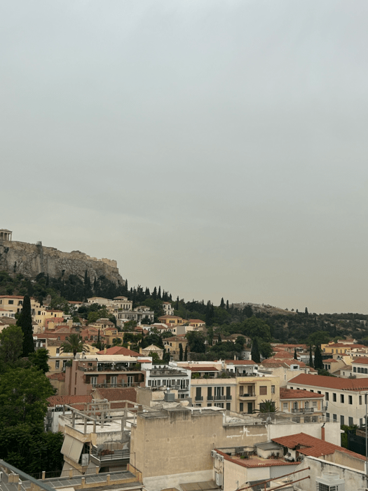 Εικόνες από το νέο κύμα αφρικανική σκόνης στην Αθήνα