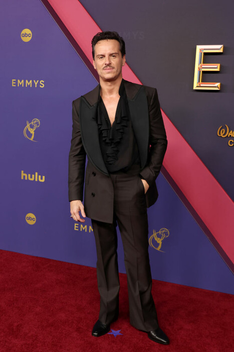 Emmy 2024: Old Hollywood glam και 70s κοστούμια στο κόκκινο χαλί