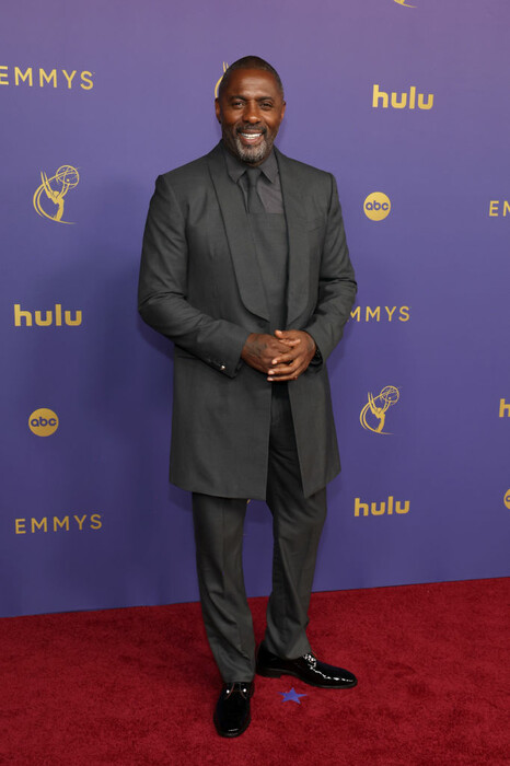 Emmy 2024: Old Hollywood glam και 70s κοστούμια στο κόκκινο χαλί