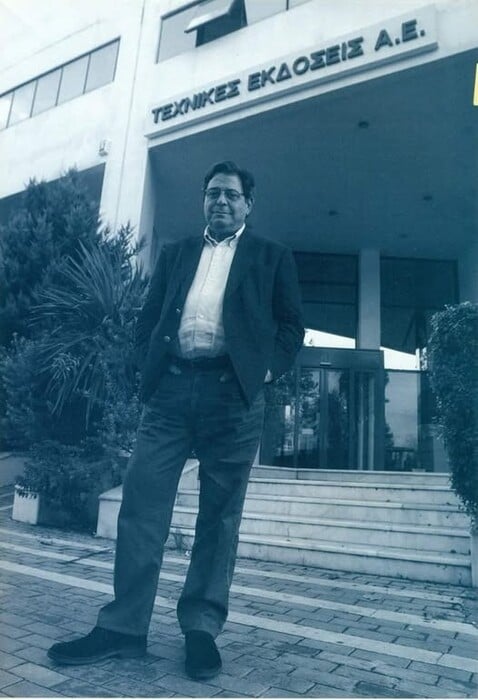 Ο Κώστας Καββαθάς κάποτε ήταν θυμωμένος με μια ταινία του James Bond -που θεωρούσε απαράδεκτη.