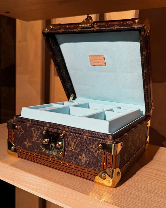 Έχεις δει το σπίτι της Louis Vuitton; Ήξερες ότι η Louis Vuitton έχει βγάλει φλιπεράκι;Το σπίτι της Louis Vuitton είναι ο ναός του design