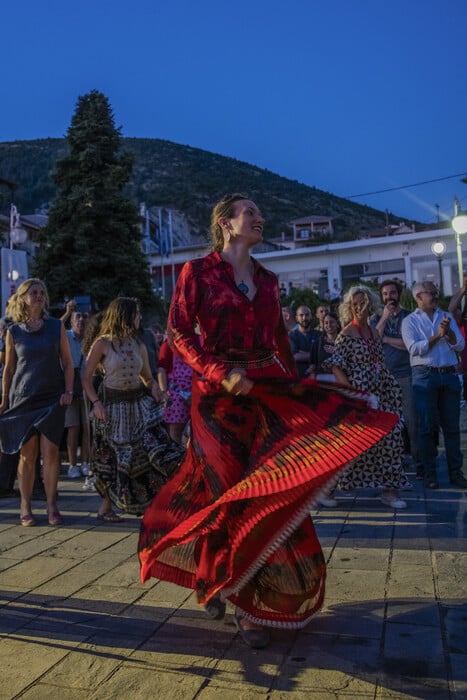 Στην Κόνιτσα, σε ένα τριήμερο γλέντι με ρουμανικό fusion, ποντιακά και ηπειρώτικα