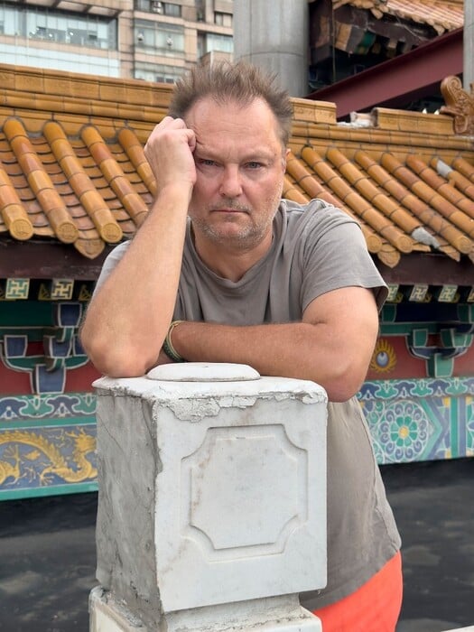 Juergen Teller, ο φωτογράφος που αποθέωσε την ατέλεια