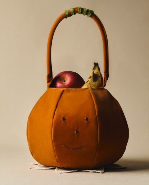 Είχες και στο χωριό σου Halloween;