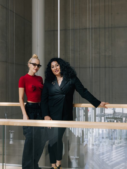 102΄ με την Tάμτα και την Ανίτα Ρατσβελισβίλι