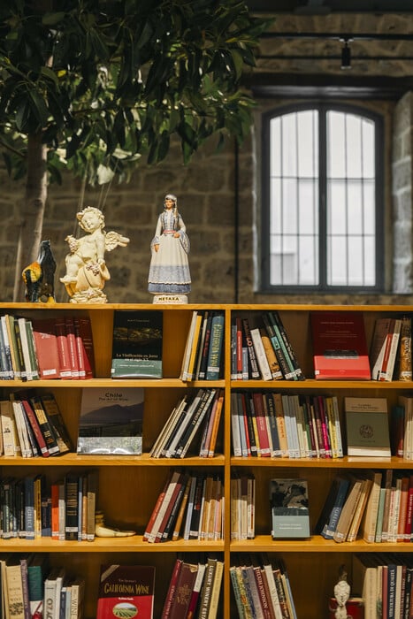 Ανοίγει στην Νάουσα η πρώτη Βιβλιοθήκη Οίνου της χώρας μας στη μνήμη του Γιάννη Μπουτάρη 