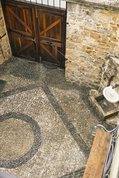 Ανοίγει στην Νάουσα η πρώτη Βιβλιοθήκη Οίνου της χώρας μας στη μνήμη του Γιάννη Μπουτάρη 