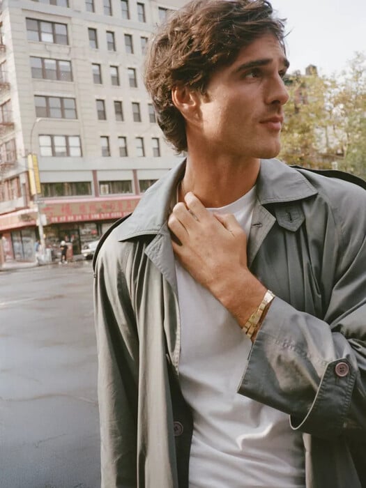 Ο Jacob Elordi φωτογραφίζεται από τη Sofia Coppola ως πρεσβευτής της Cartier