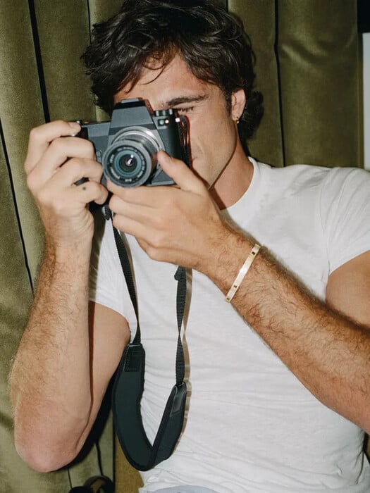 Ο Jacob Elordi φωτογραφίζεται από τη Sofia Coppola ως πρεσβευτής της Cartier