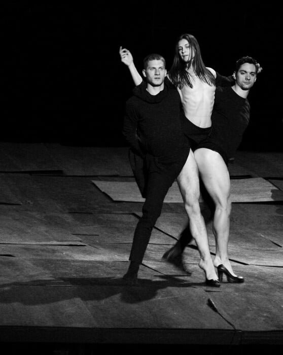 ΕΠΕΞ Η Ευαγγελία Ράντου επέστρεψε στην Κέρκυρα για να μοιραστεί την αγάπη της για τον σύγχρονο χορό