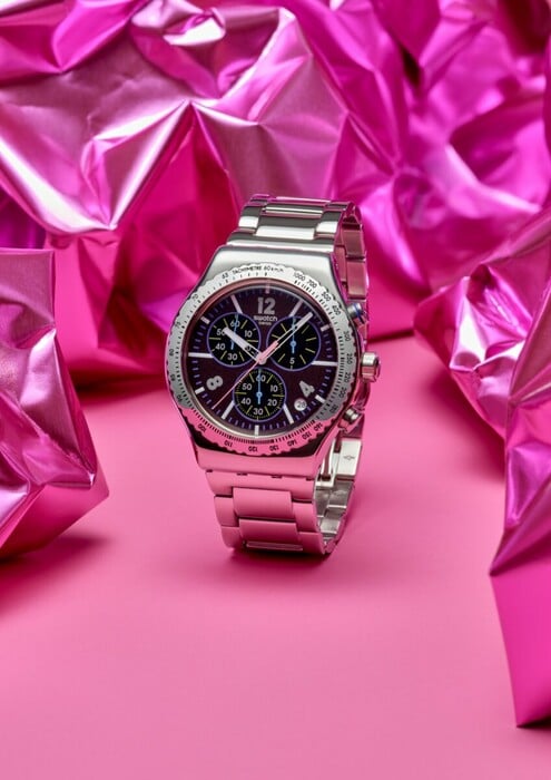 Η νέα εορταστική συλλογή της Swatch ενσαρκώνει το πνεύμα των γιορτών