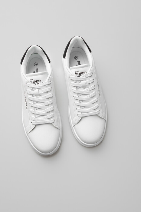 Superdry&Co: Η νέα συλλογή παπουτσιών FW25 κάνει level up στο street style σου 